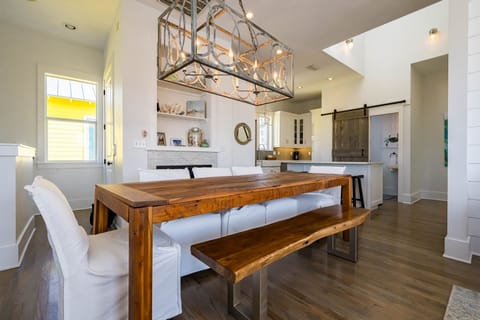 Gather around this gorgeous live-edge dining table where memories are made over shared meals and meaningful conversations.