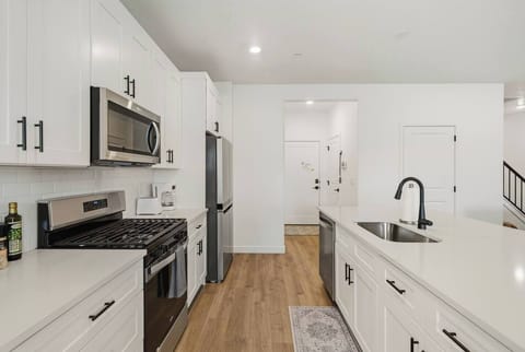 Open kitchen stocked with everything you need to dine-in