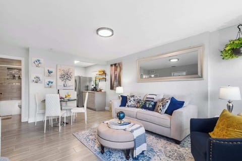 Welcome to our Sunny-Front Home! 