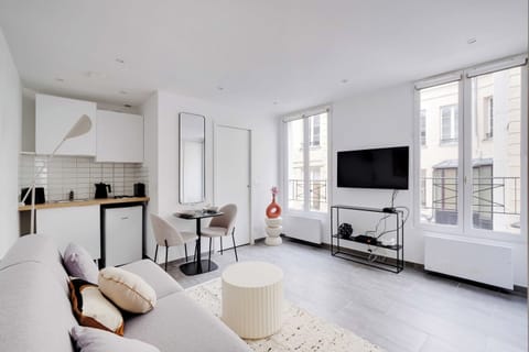 Apartment | Living area