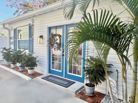 Palms Cottage