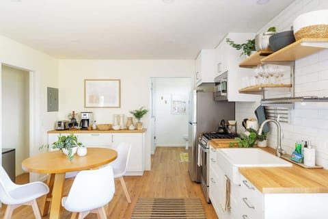 Host a dinner party for your guests with wine glasses and quality dinnerware available