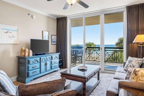 Spacious luxury living are with stunning gulf views