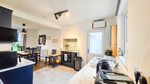 BrynView - 3 Bedroom Holiday Home - Reynoldston (9533)