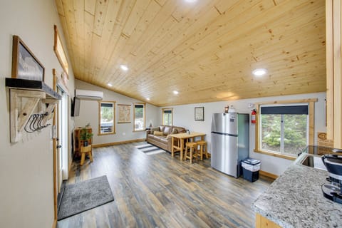 House (1 Bedroom) | Interior