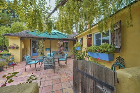 Welcome to The Rabbit Hutch! A Charming Carmel Vacation Home