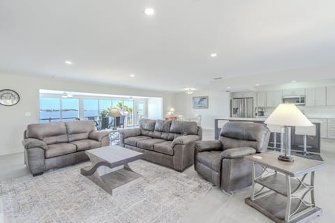 Main Level Living Room