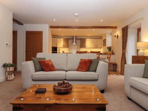 Cottage | Living area