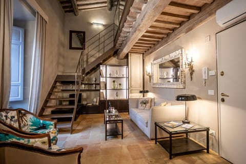 Apartment (2 Bedrooms) | Living room
