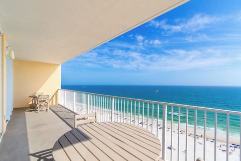 Executive Condo, 3 Bedrooms, Balcony, Beach View | Balcony