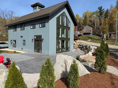 Barn Exterior Fall