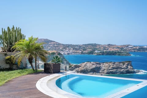 Villa, 3 Bedrooms, Accessible, Smoking | Pool | Outdoor pool
