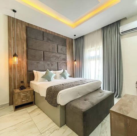 Deluxe Room, Balcony, City View | Desk, laptop workspace, blackout drapes, free WiFi
