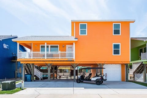 Always Beachin Port Aransas - 4 Bd Beach rental