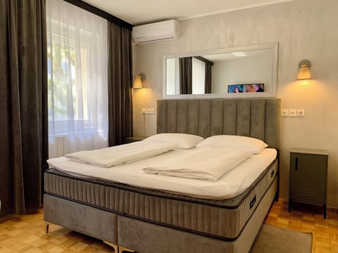 Standard Double Room, 1 Queen Bed | Free WiFi