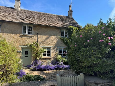 Front of Bluebell Cottage