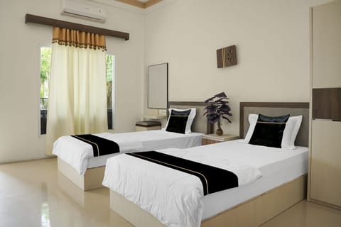 Superior Suite | Free WiFi, bed sheets