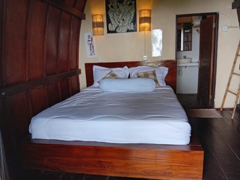Deluxe Double Room | Bed sheets