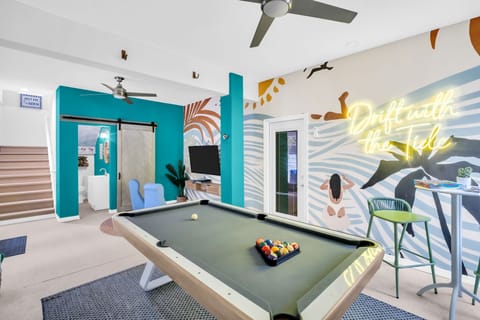 Fun is guaranteed in our Game Room! Several board games, a pool table and a PS5 - fun for the whole family!