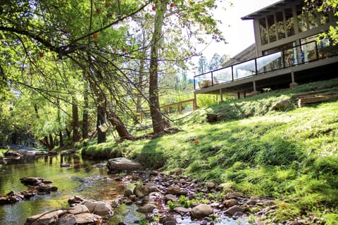 HIDDEN CREEK COTTAGE in Payson is nestled on the Verde River and surrounded by lush green spaces.