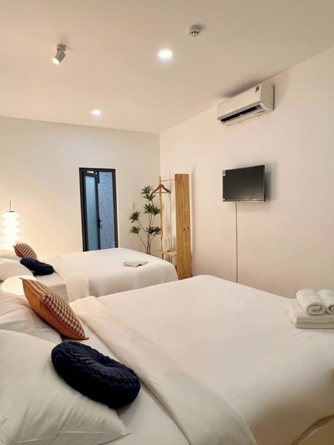 Quadruple Room | Desk, free WiFi