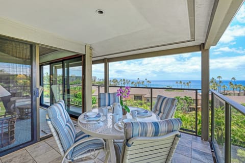 Lanai views.