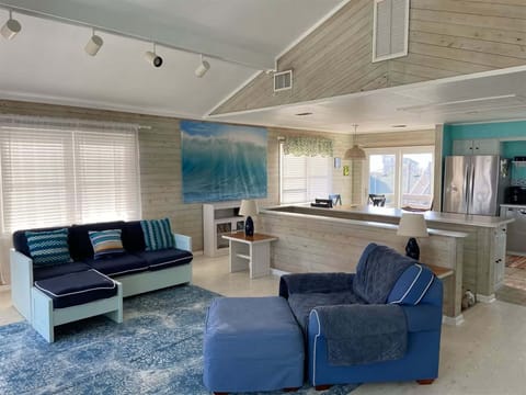 Cottage, 3 Bedrooms | Living area
