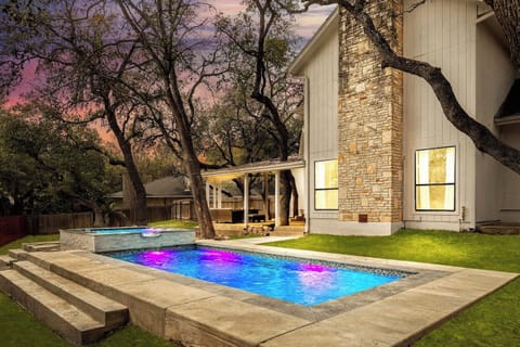 Heated pool and hot tub are ready! We’ve had quite a Texas drought lately so unfortunately the grass has died, but we’re working on solutions!