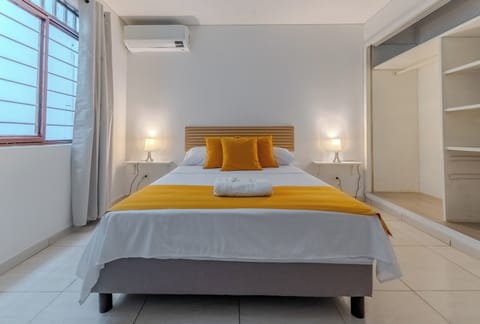 Standard Double Room | Free WiFi, bed sheets
