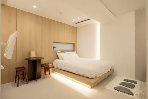 Deluxe Room | Free WiFi