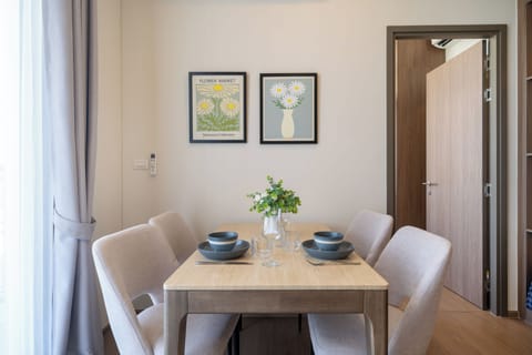 Condo, 2 Bedrooms | Living area | Flat-screen TV