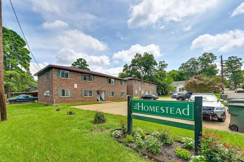 House, Accessible | Exterior