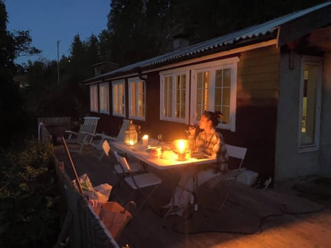 Cabin, 3 Bedrooms, Balcony, Garden View | Outdoor dining