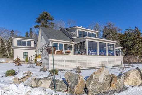 One Aerie is a beautiful second floor apartment with water access