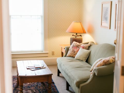 Sitting Area