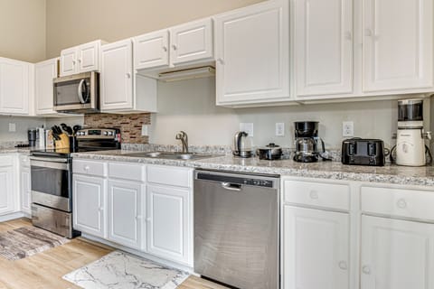 Kitchen | Main Level | Cooking Basics | Drip Coffee Maker