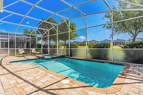 Private Screened Pool & Spa with Peaceful Golf Course Views