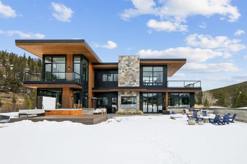Exterior - Villa Amara - Breckenridge Vacation Rental