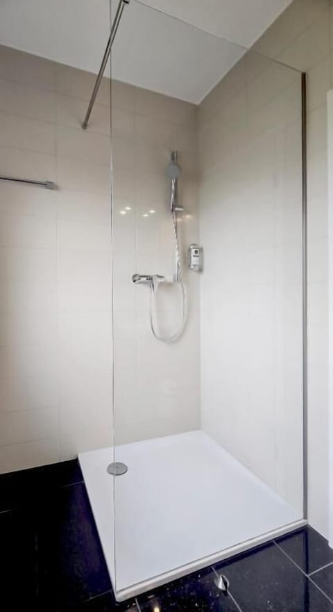 Comfort Double Room, Balcony, River View | Bathroom | Shower, hair dryer, towels, soap