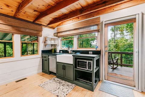 Mountain mornings look good from here. 
Step from the kitchen onto the mountain facing deck---coffee in hand. 
