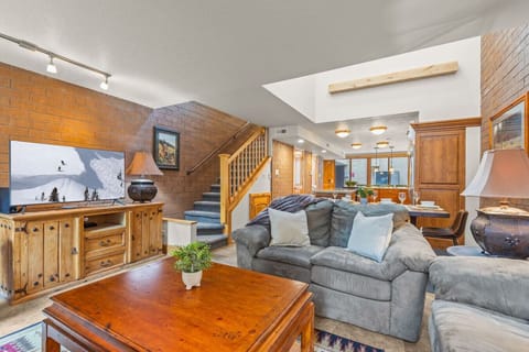 Spacious living area—perfect for making mountain memories