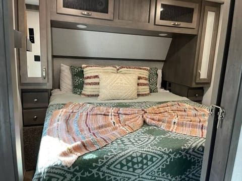 Cozy King Bed