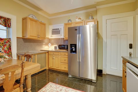 Kitchen | Stove/Oven | Dishwasher