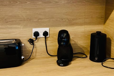 Toaster, Coffee Maker & Kettle