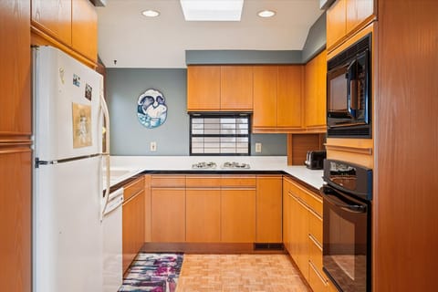 Kitchen at Pacific Vista