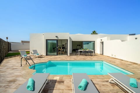 Villa Mercedes Luz image