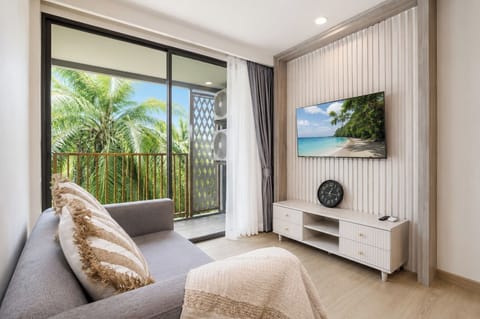 Apartment, 1 Bedroom (Ozone Condo Prestigious Laguna Area) | Living area | 55-inch LED TV with digital channels