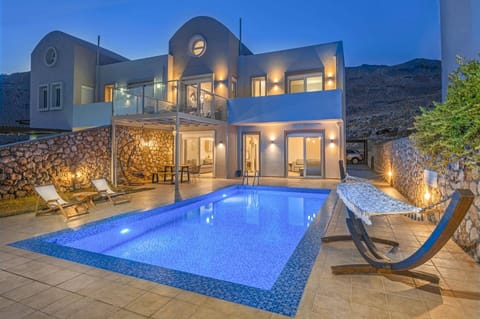 Villa Agape Blueline image