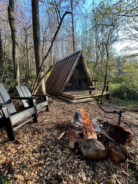 Private firepit, deck by the creek
