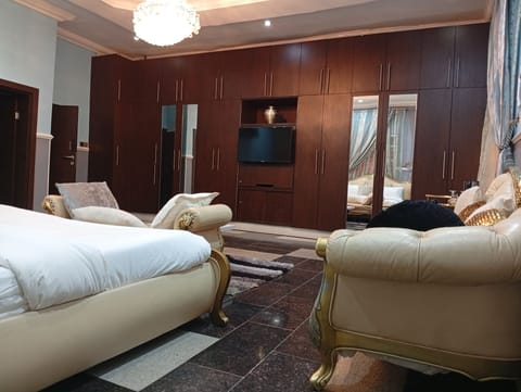 Superior Double Room, Garden View | Soundproofing